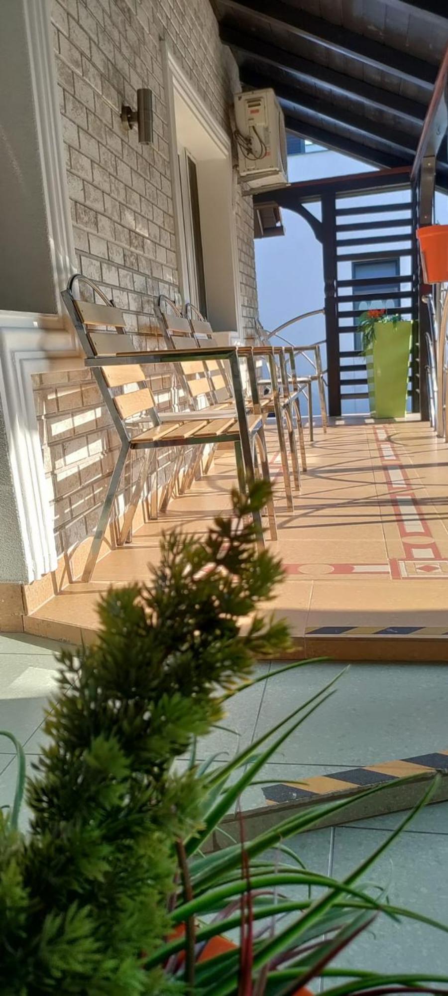 Pensiunea Sergiu & Geanina Arad Exterior foto